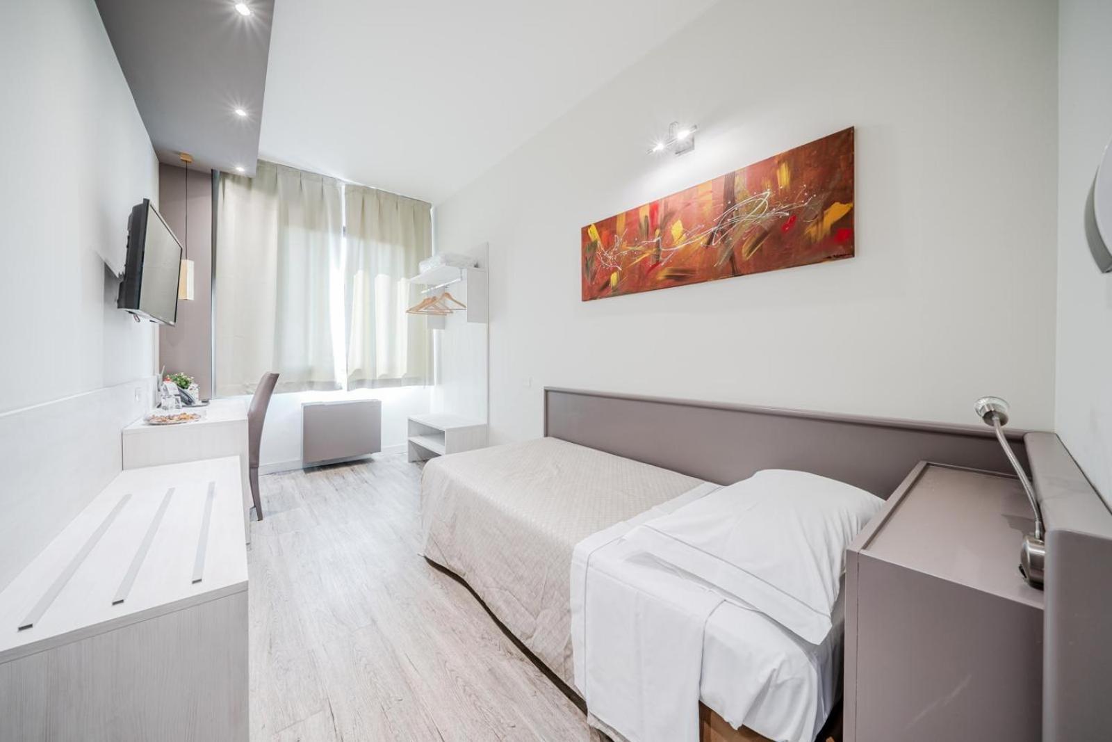 Confidence Hotel San Silvestro San Prospero Exterior foto